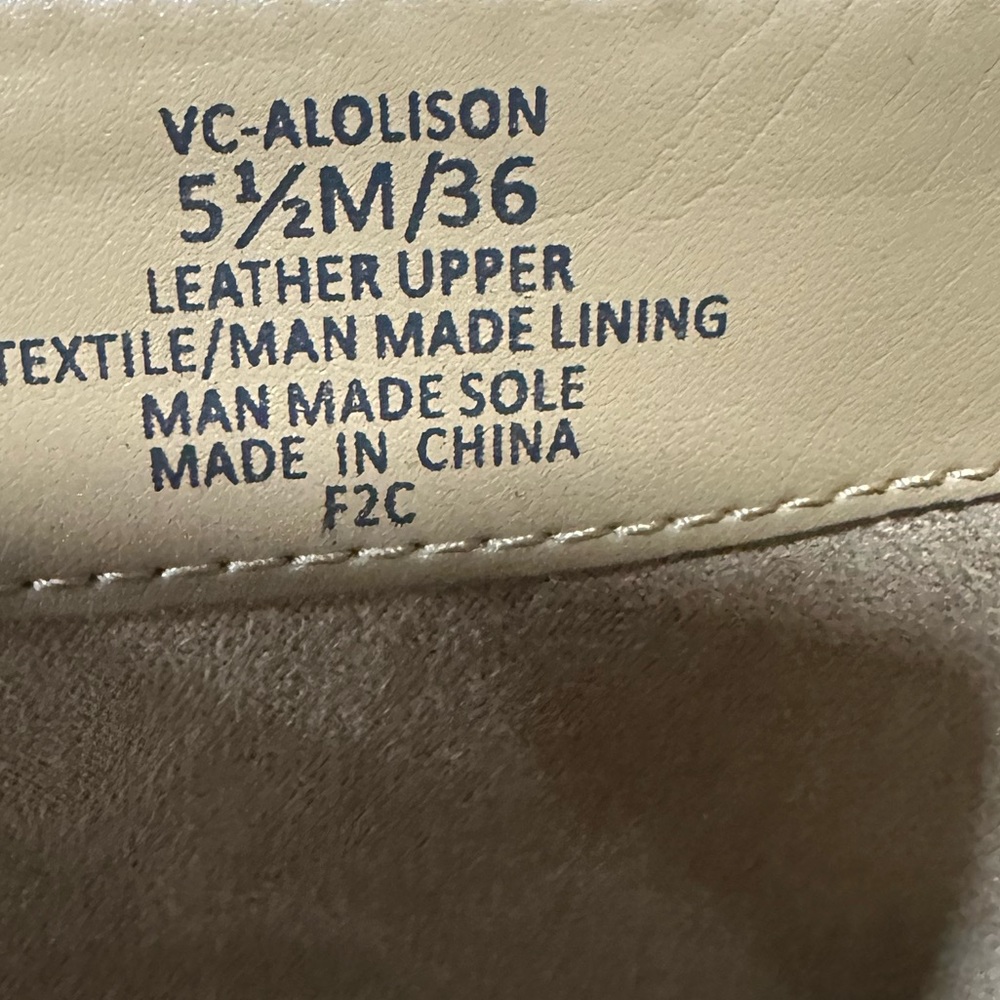 🌸VINCE CAMUTO🌸 Alolison Foldover Boot In Suede Size: 5.5 - Picture 12 of 13